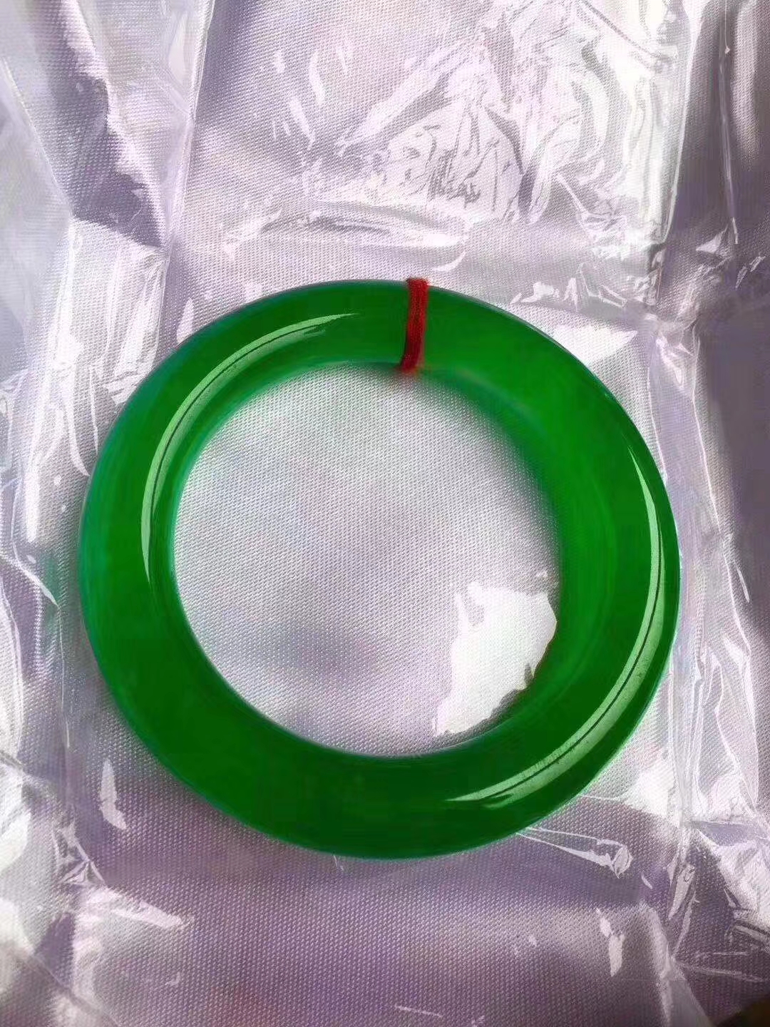 翡翠手鐲，銀手鐲